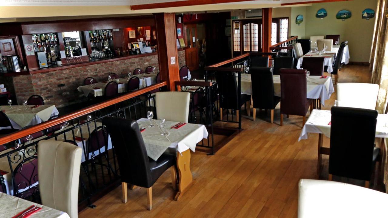 The Seaview Tavern Ballygorman Ngoại thất bức ảnh